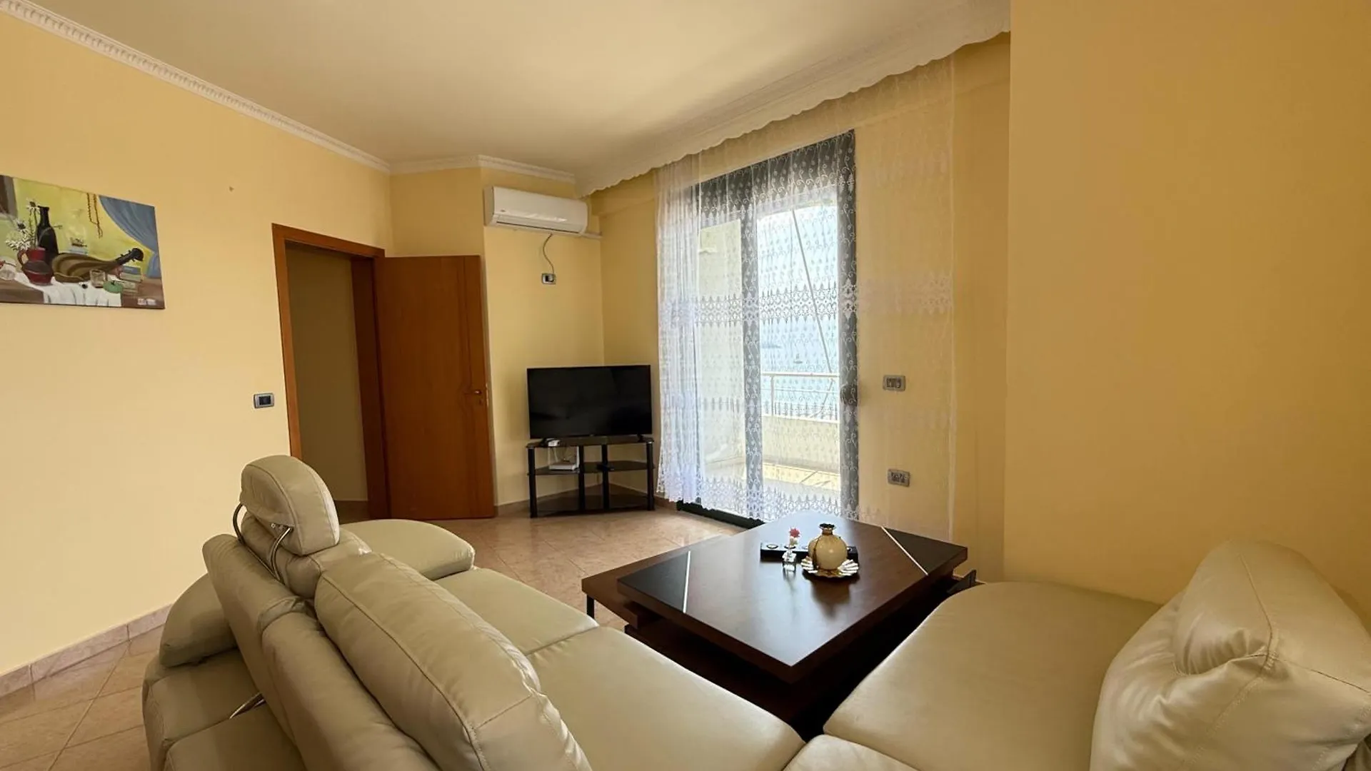 Fab Apartament Vlore 0*,